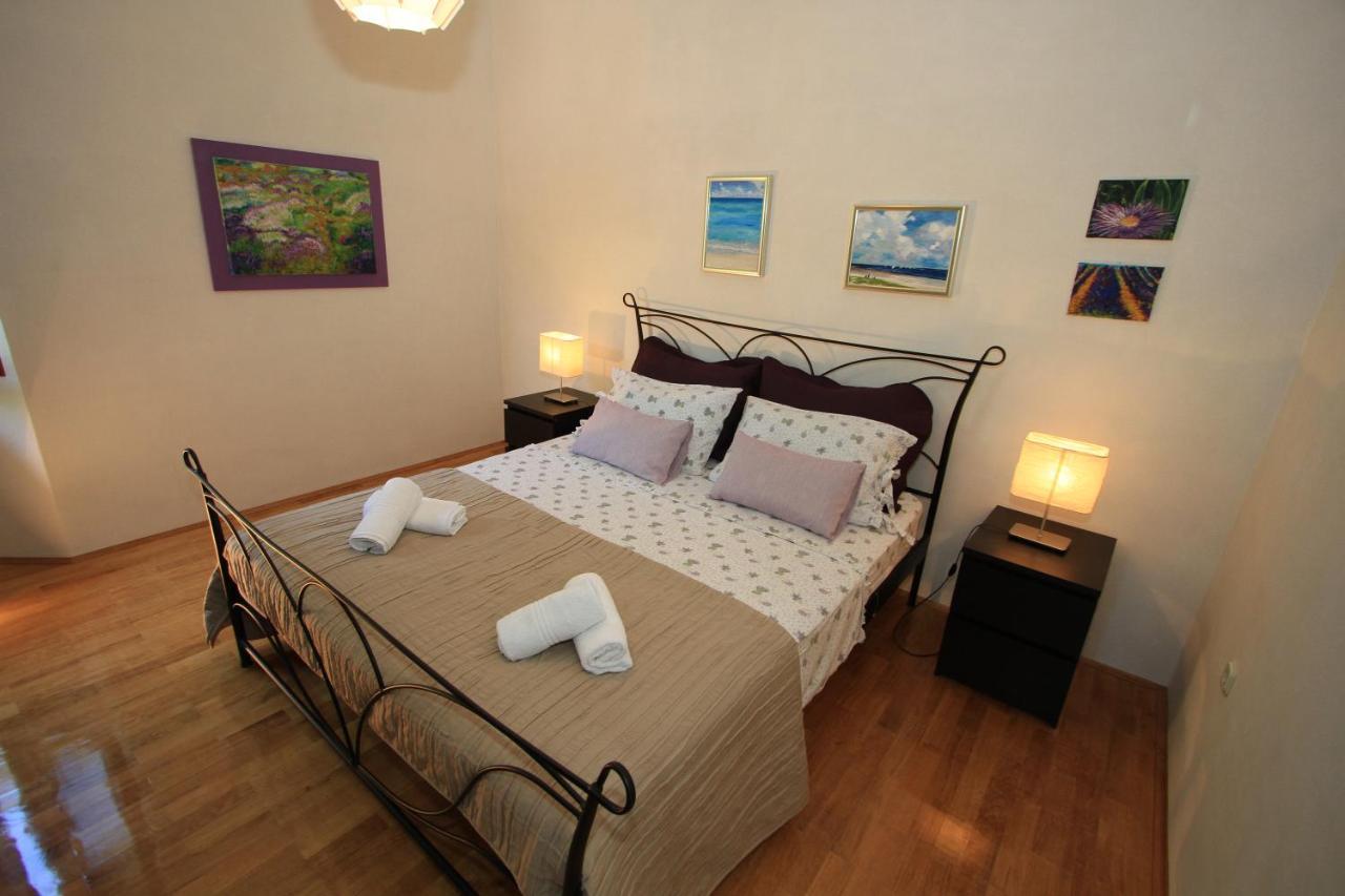 Holiday Apartment Rokov 扎达尔 外观 照片